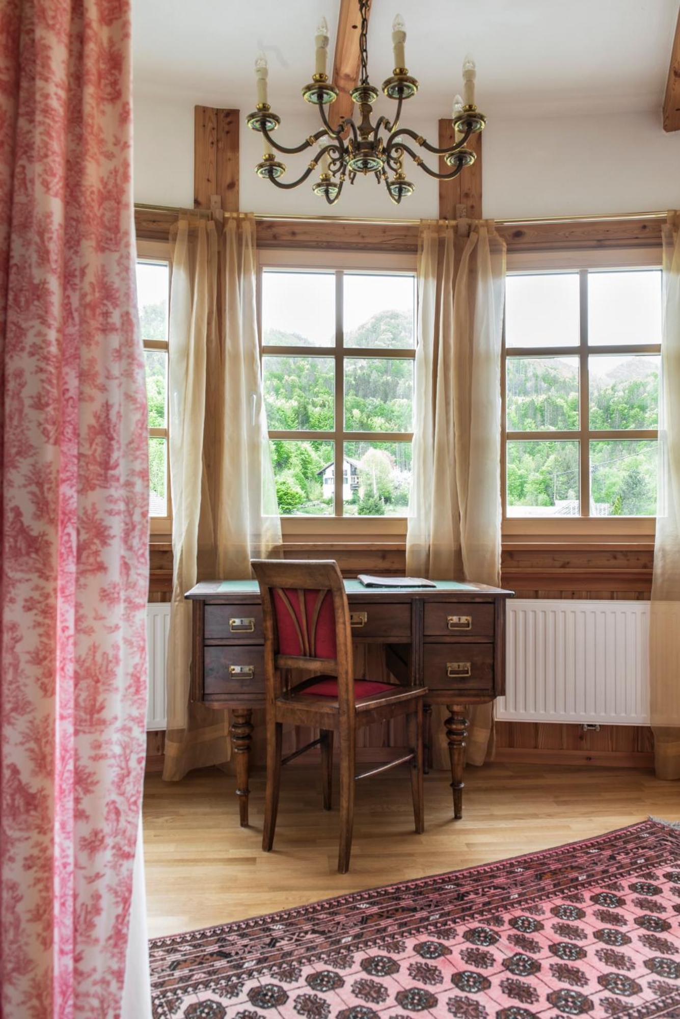 Romantikhotel Almtalhof Grünau im Almtal Dış mekan fotoğraf