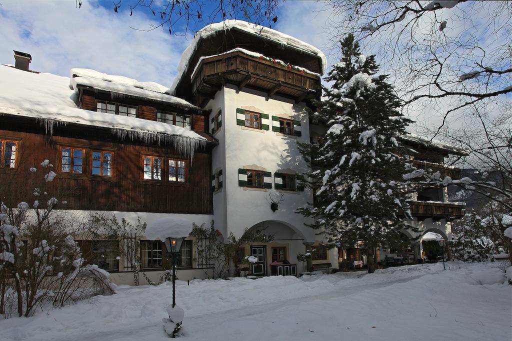 Romantikhotel Almtalhof Grünau im Almtal Dış mekan fotoğraf