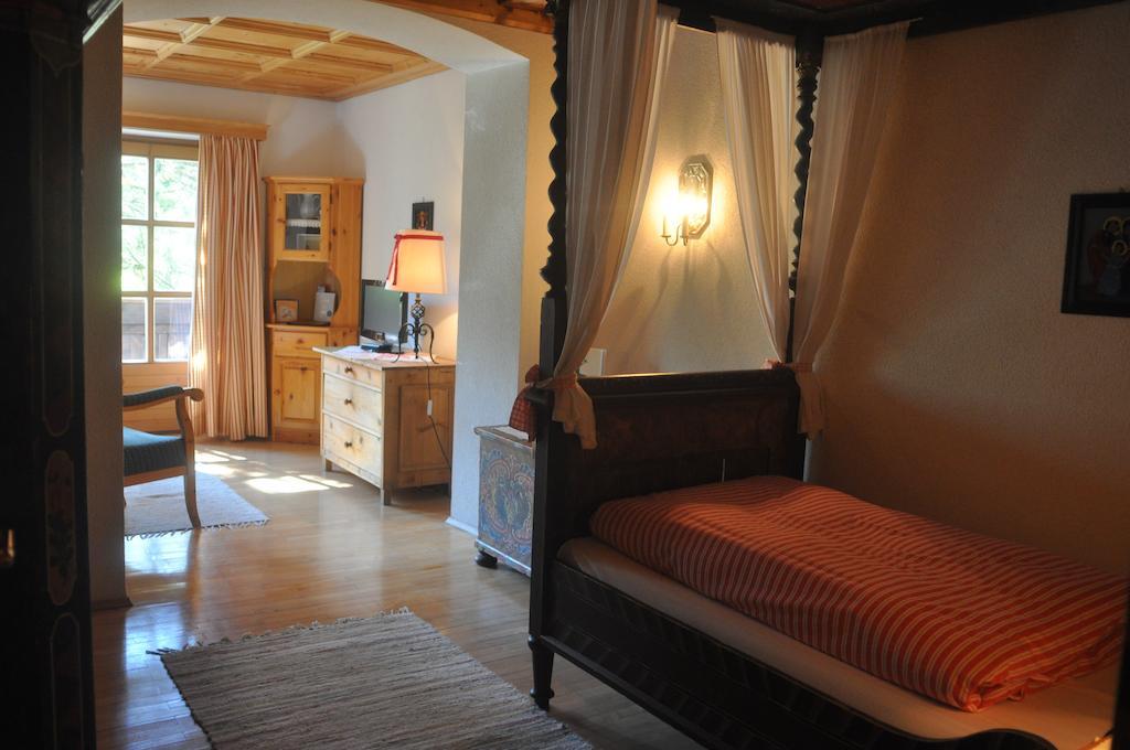 Romantikhotel Almtalhof Grünau im Almtal Oda fotoğraf