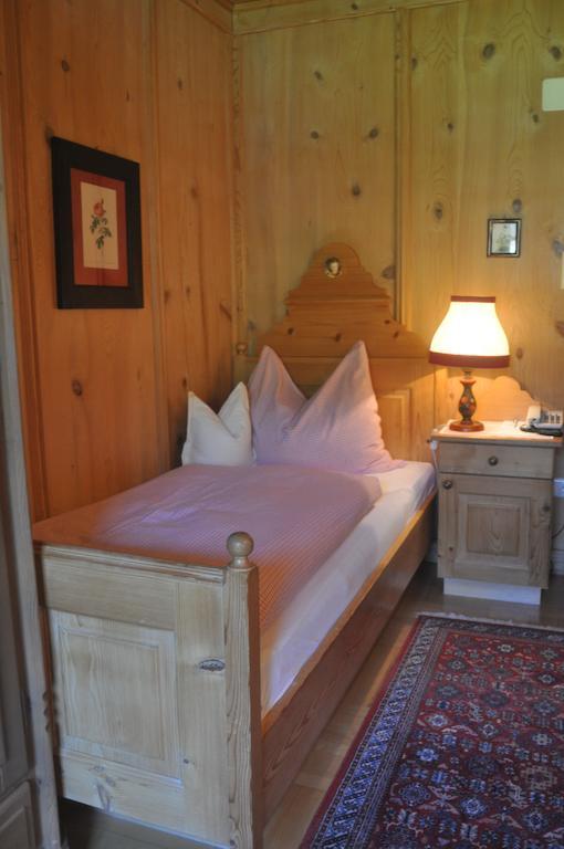 Romantikhotel Almtalhof Grünau im Almtal Dış mekan fotoğraf